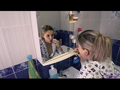❤️ Hack with young in pajamas e qetella ka molomo cum in esele - letty black Litšoantšo tsa bootsoa ka morao ❤